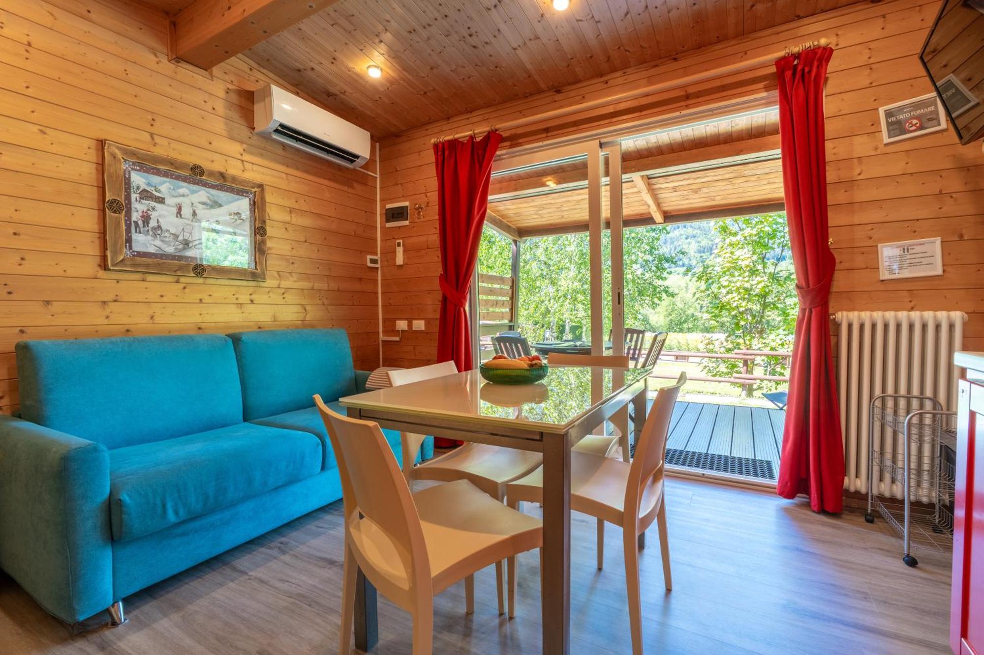 Bijoux Des Alpes - Mont Blanc Village Ла-Саль Экстерьер фото