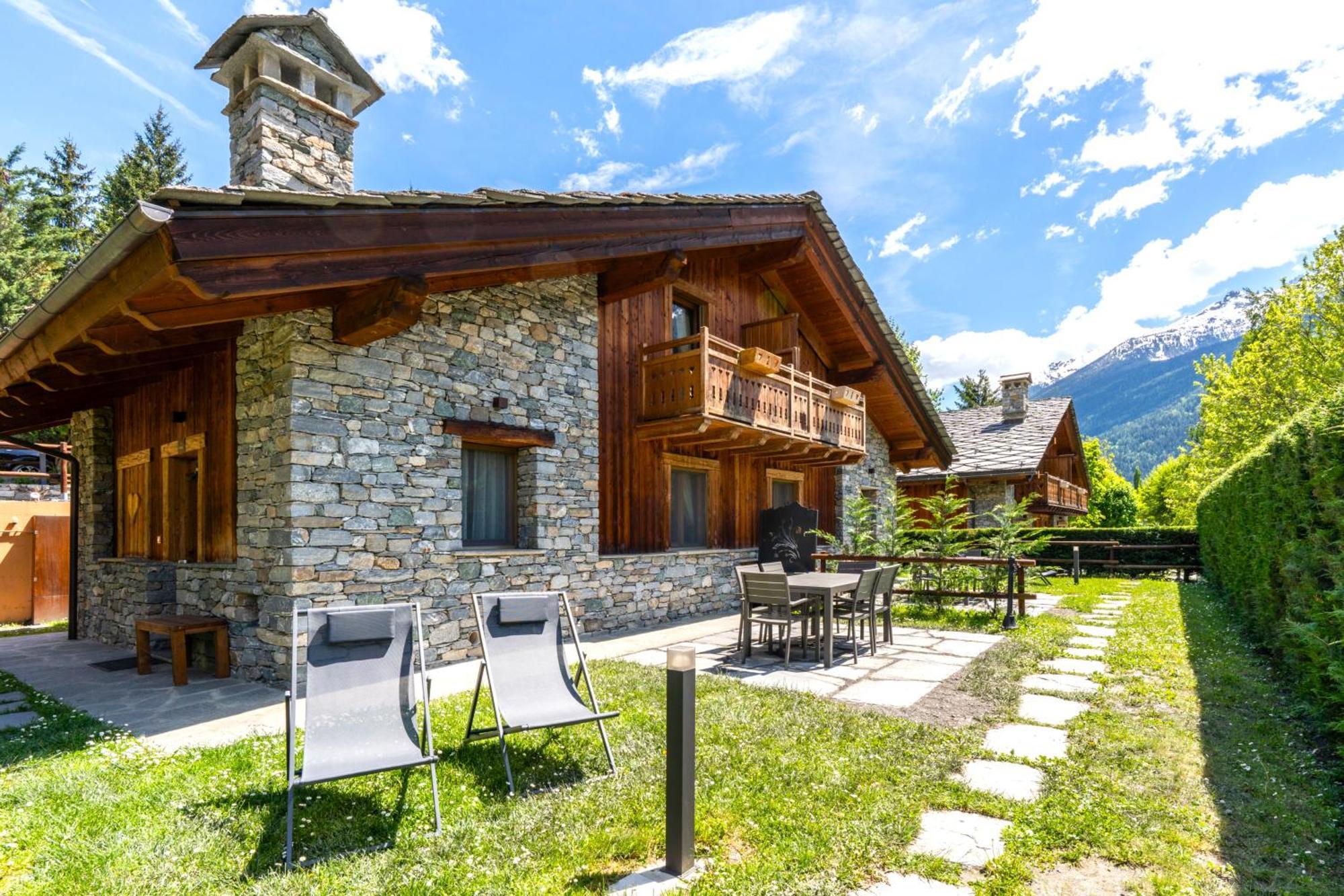 Bijoux Des Alpes - Mont Blanc Village Ла-Саль Экстерьер фото